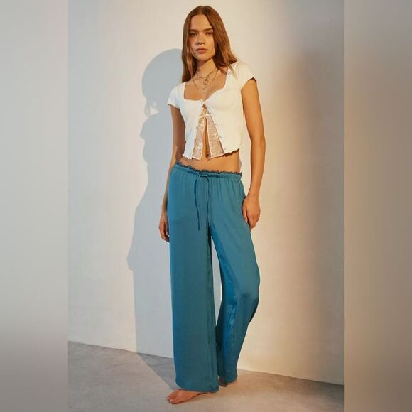 OFU NWT Lacy Satin slouchy flowy Pant teal color size l - Picture 4 of 9